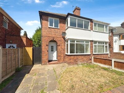 3 bedroom Semi Detached House to rent