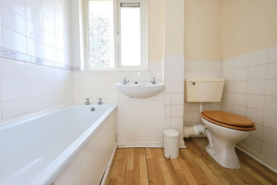 Bathroom / WC