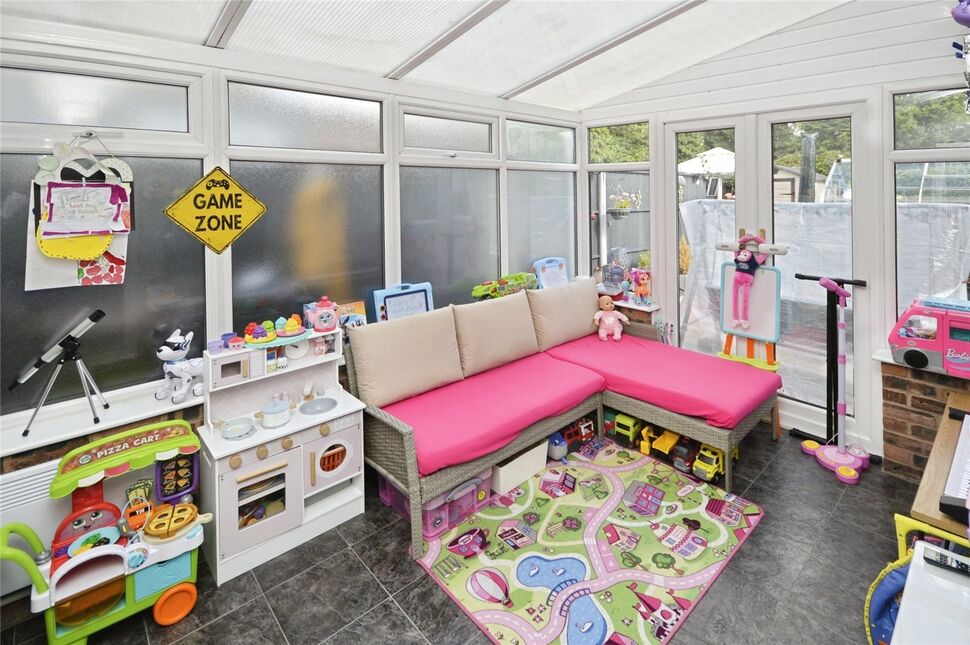 Conservatory / Sun Room