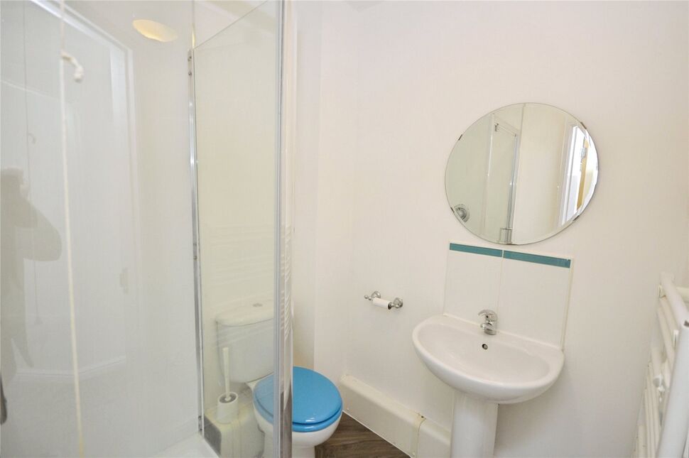 En-Suite Shower / WC