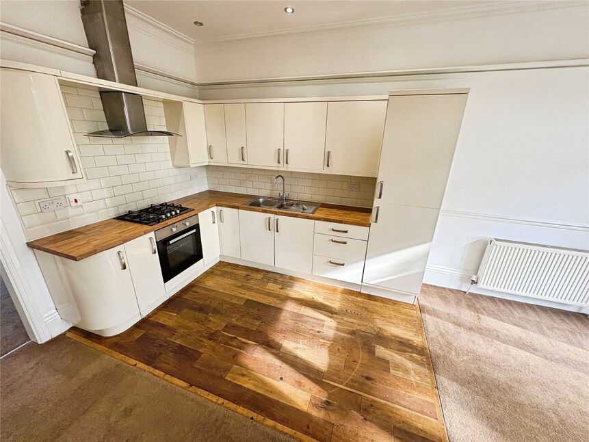 Living Room / Kitchen