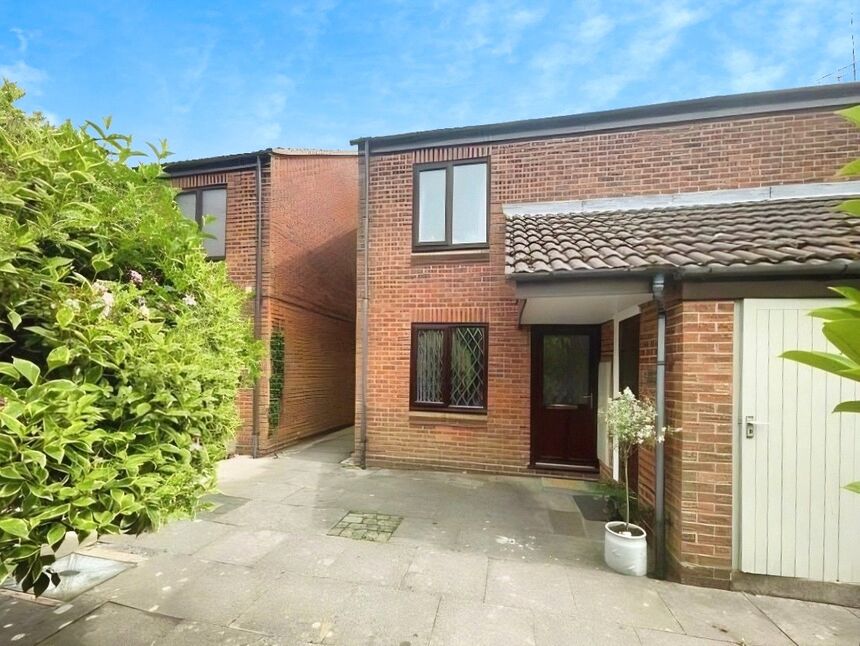 Main image of 2 bedroom  Flat to rent, Willowdale Grange, Wolverhampton, West Midlands, WV6