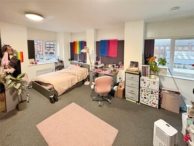 1 bedroom  Flat to rent