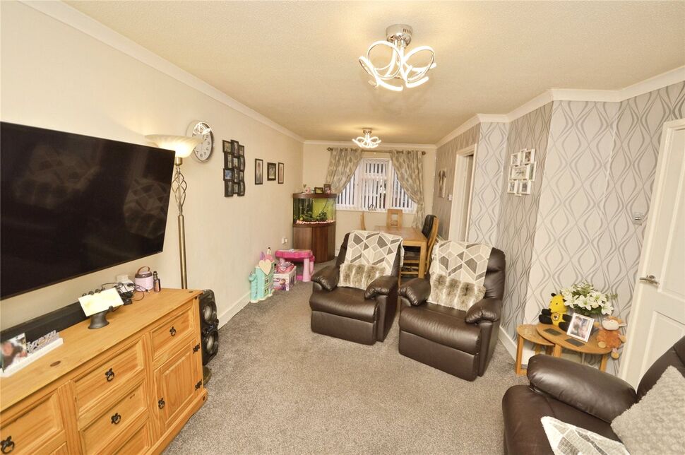 Lounge / Dining Room