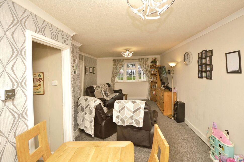 Lounge / Dining Room