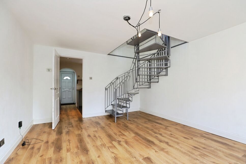 Lounge / Dining Room