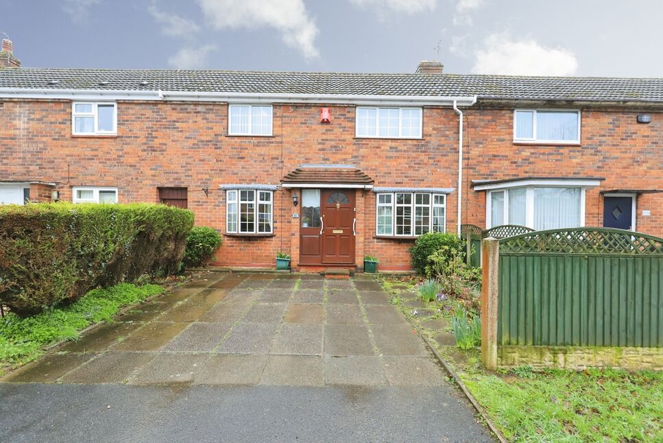 Main image of 3 bedroom Mid Terrace House for sale, Woodhouse Road North, Wolverhampton, West Midlands, WV6