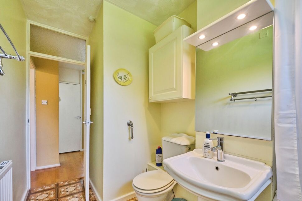 Bathroom / WC