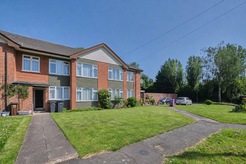 Main image of 2 bedroom Flat for sale, Manor Street, Wolverhampton, West Midlands, WV6
