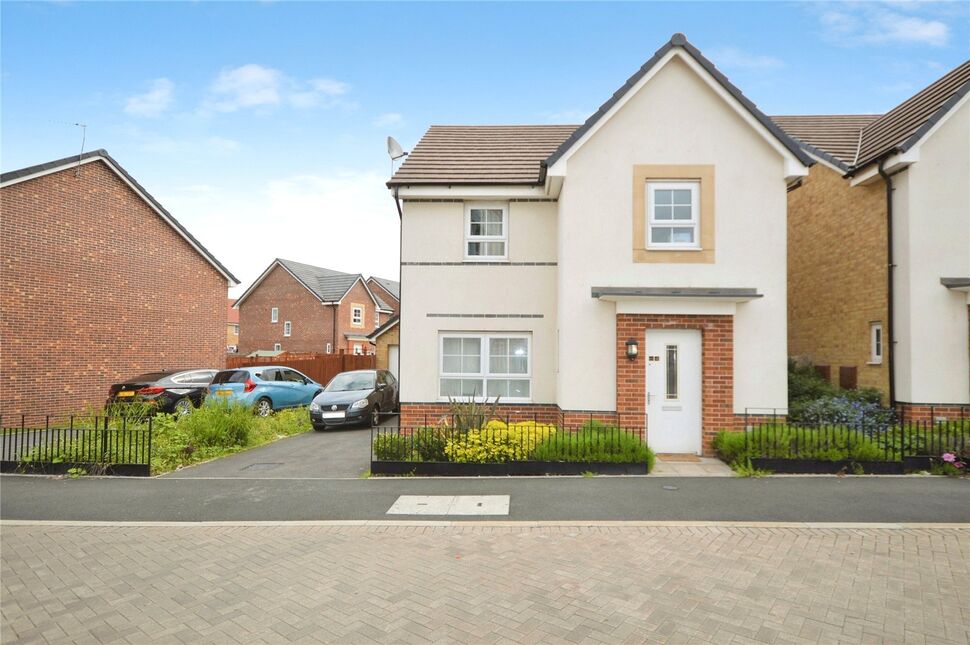 Main image of 4 bedroom Detached House to rent, Columbia Crescent, Wolverhampton, West Midlands, WV10