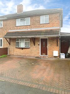Gozzard Street, 3 bedroom Semi Detached House to rent, &pound;1,200 pcm