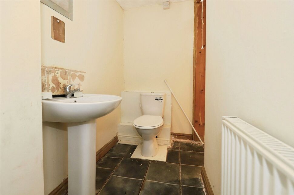 Shower Room / WC