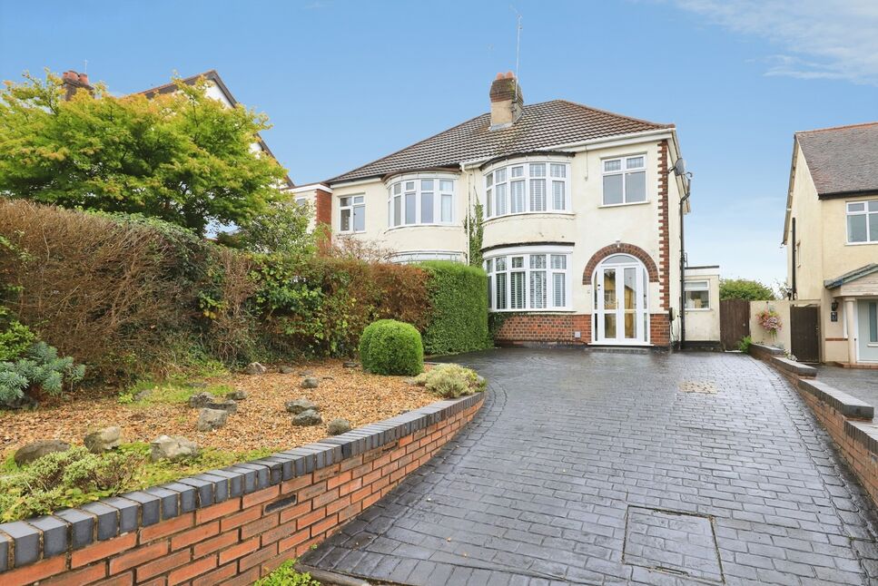 Main image of 3 bedroom Semi Detached House for sale, Sedgley Road, Wolverhampton, Staffordshire, WV4