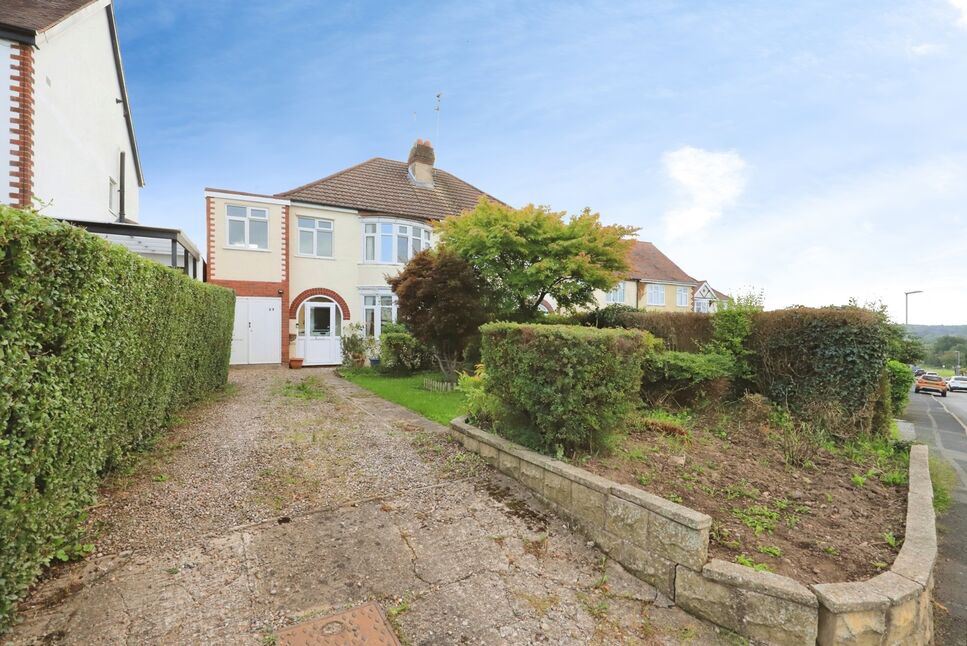 Main image of 4 bedroom Semi Detached House for sale, Sedgley Road, Wolverhampton, Staffordshire, WV4