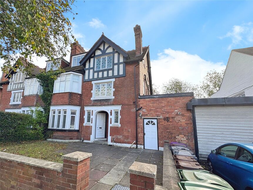 Main image of 2 bedroom Flat to rent, Copthorne Road, Wolverhampton, West Midlands, WV3