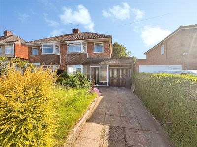 Coniston Road, 3 bedroom Semi Detached House to rent, &pound;1,150 pcm