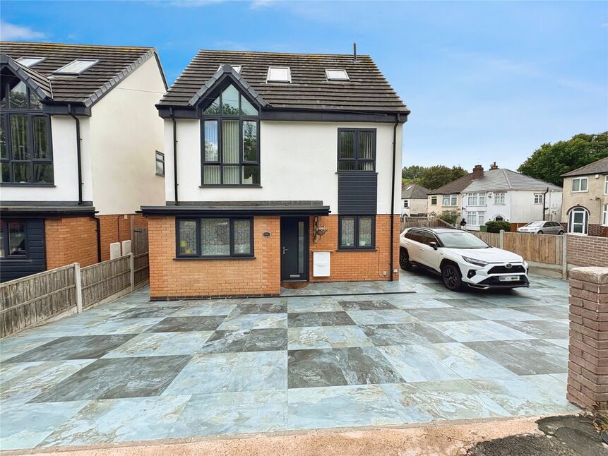 Main image of 4 bedroom Detached House to rent, Clark Road, Wolverhampton, West Midlands, WV3