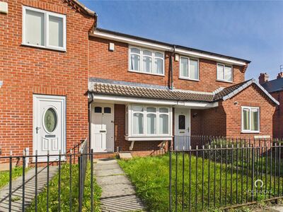 2 bedroom Mid Terrace House to rent