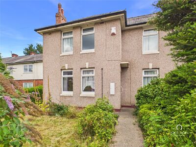 Lownds Terrace, 3 bedroom Semi Detached House to rent, &pound;995 pcm