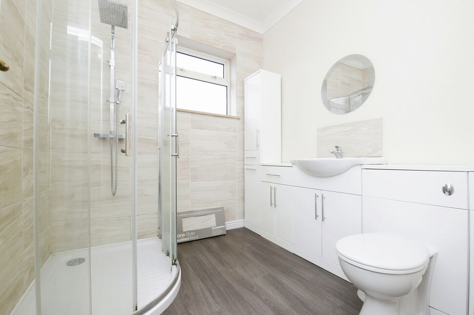 4 bedroom Semi Detached House for sale, Appletree Gardens, Newcastle