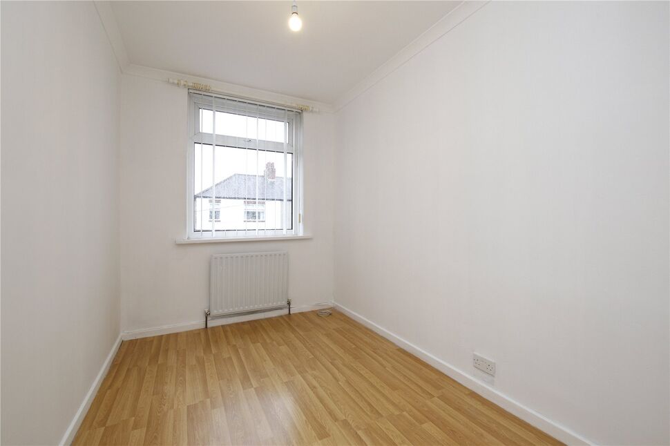 4 bedroom Semi Detached House for sale, Appletree Gardens, Newcastle