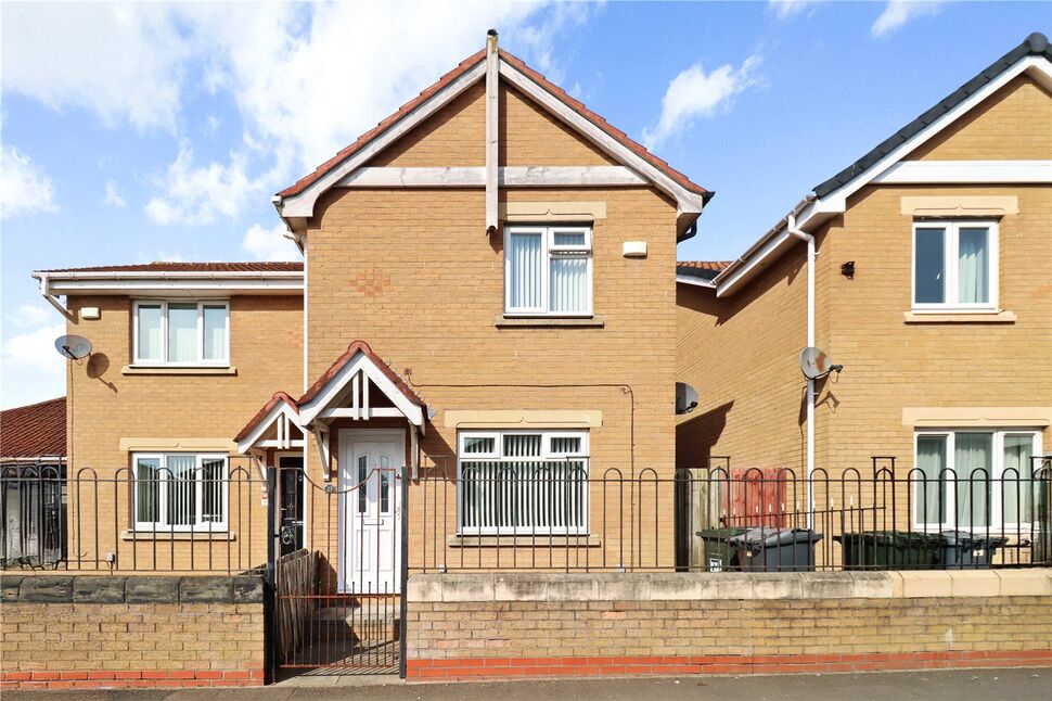 Main image of 2 bedroom Semi Detached House for sale, Windsor Drive, Wallsend, NE28