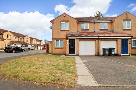 Limekiln Court, 3 bedroom Semi Detached House to rent, £1,000 pcm