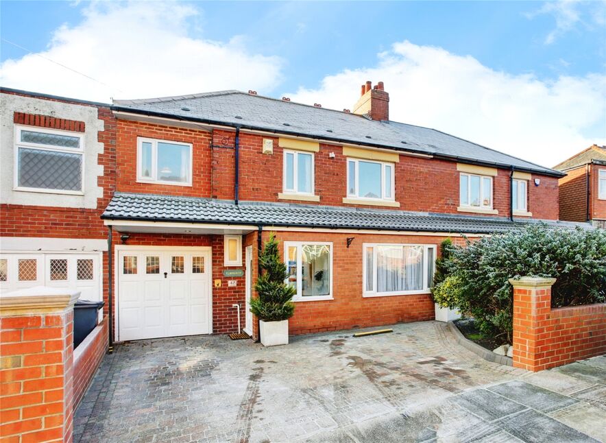 Main image of 4 bedroom Semi Detached House for sale, High View, Wallsend, Tyne and Wear, NE28