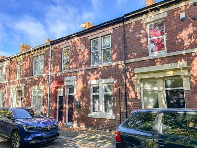 Brussels Road, 2 bedroom  Flat for sale, £35,000