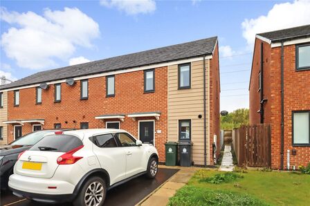 2 bedroom End Terrace House for sale