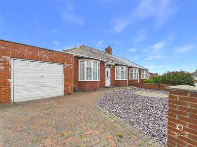 2 bedroom Semi Detached Bungalow for sale