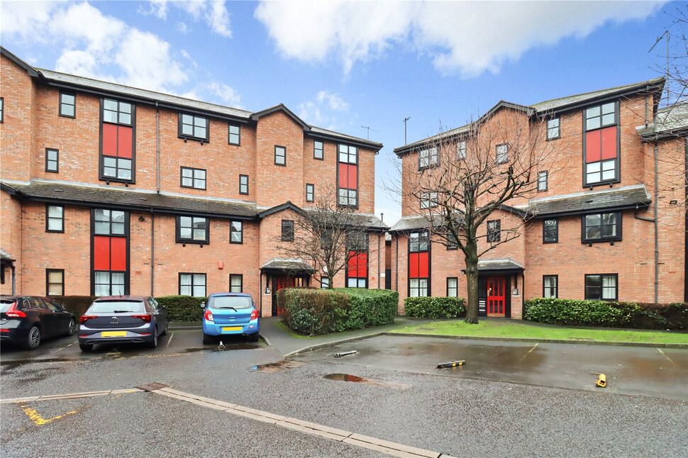 Main image of 3 bedroom Flat for sale, Sloane Court, Newcastle upon Tyne, Tyne and Wear, NE2