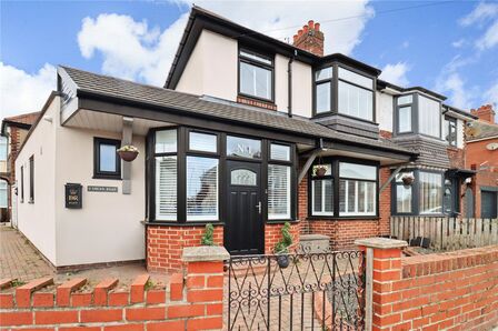 Logan Road, 3 bedroom Semi Detached House for sale, &pound;300,000