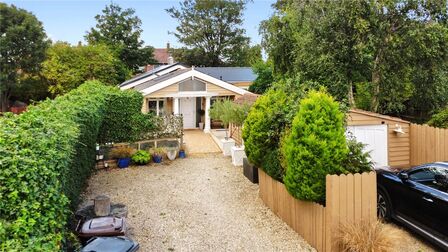 Churchill Street, 4 bedroom Detached Bungalow for sale, &pound;450,000
