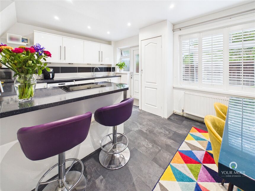 Kitchen / Dienr