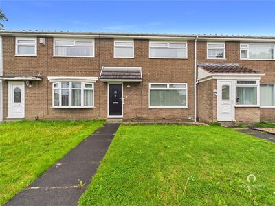 3 bedroom Mid Terrace House for sale