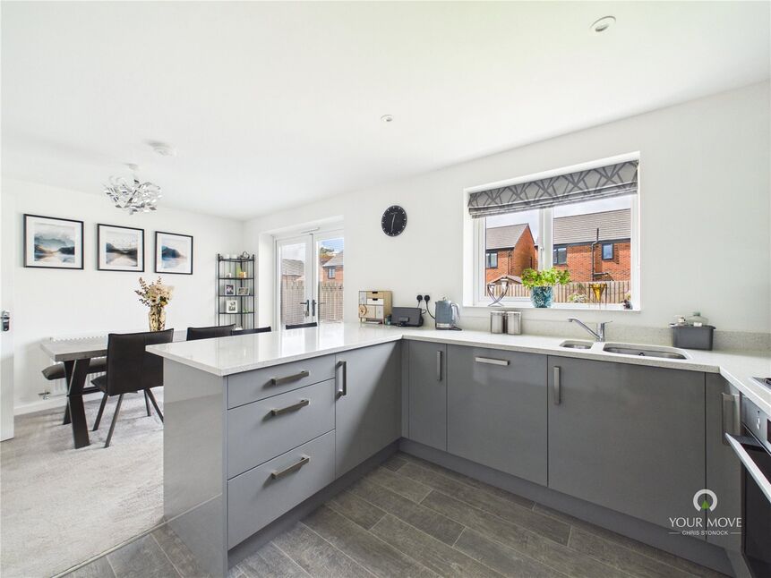 Kitchen / Diner