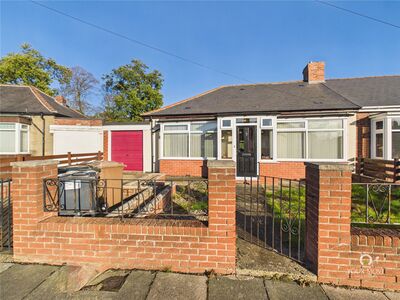 3 bedroom Semi Detached Bungalow for sale