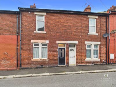3 bedroom End Terrace House to rent