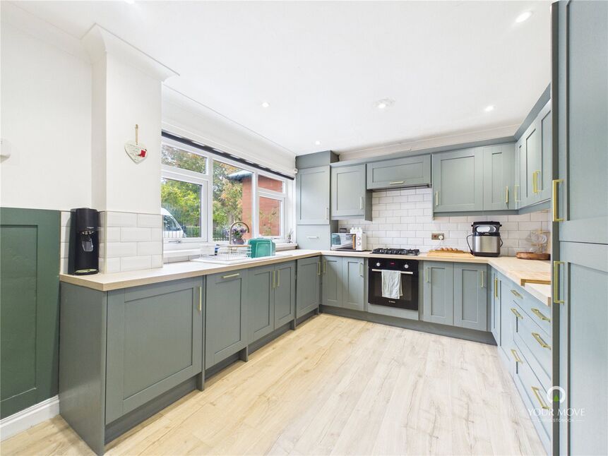 Kitchen / Dienr