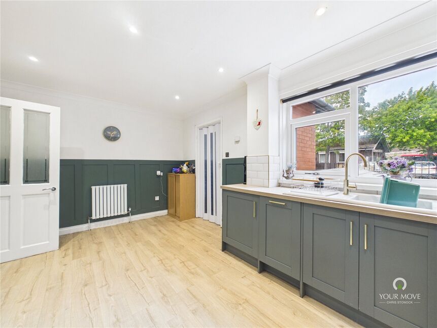 Kitchen / Dienr