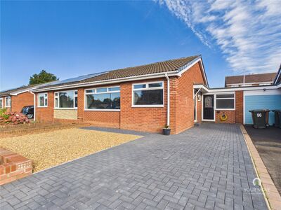 2 bedroom Semi Detached Bungalow for sale