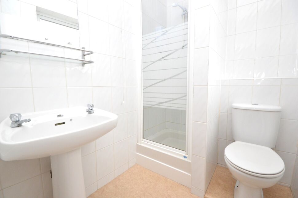 Shower Room / WC