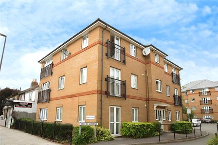 Orchid Gardens, 2 bedroom  Flat for sale, £310,000
