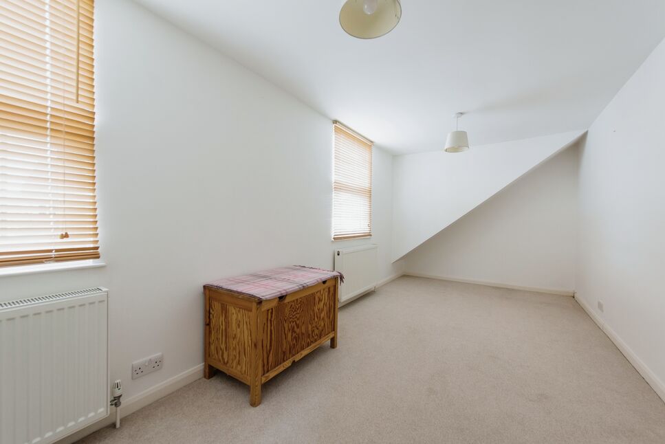 4 bedroom Semi Detached House for sale, Ashley Drive, Whitton