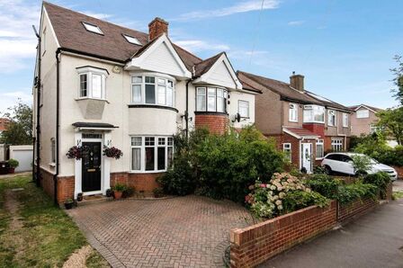 Ellerdine Road, 5 bedroom Semi Detached House for sale, £697,000