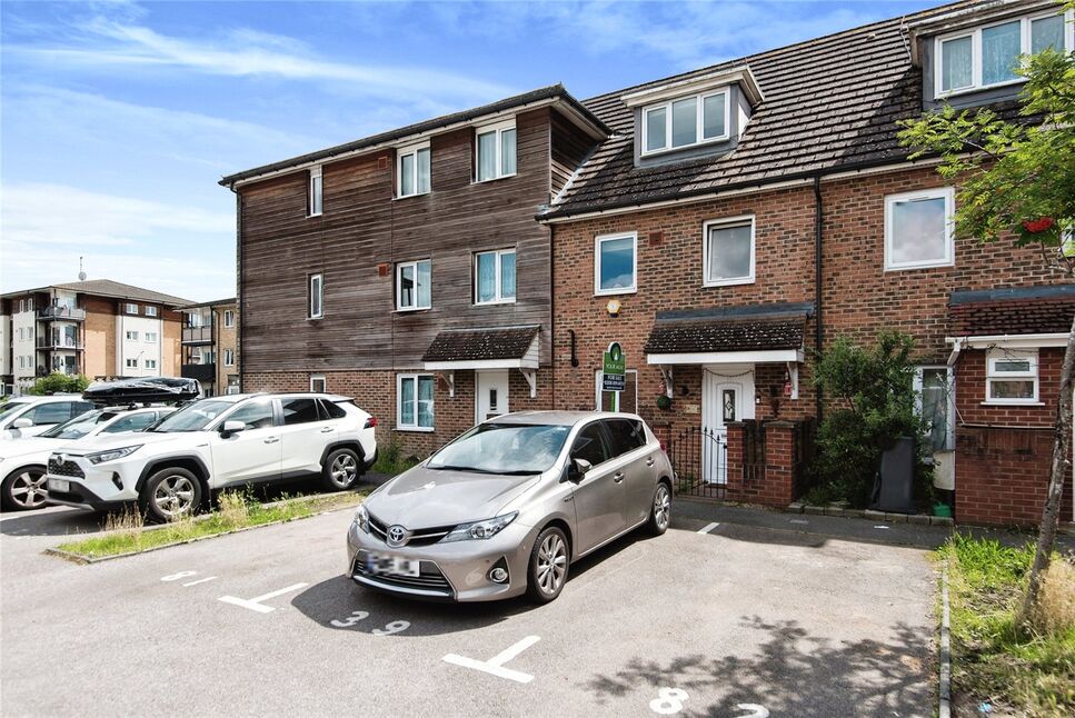 Main image of 3 bedroom Mid Terrace House to rent, Blackburn Way, Hounslow, TW4