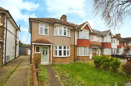 Rosebery Road, 3 bedroom End Terrace House for sale, £575,000