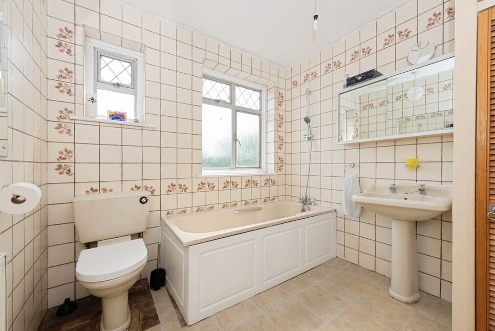 Bathroom WC