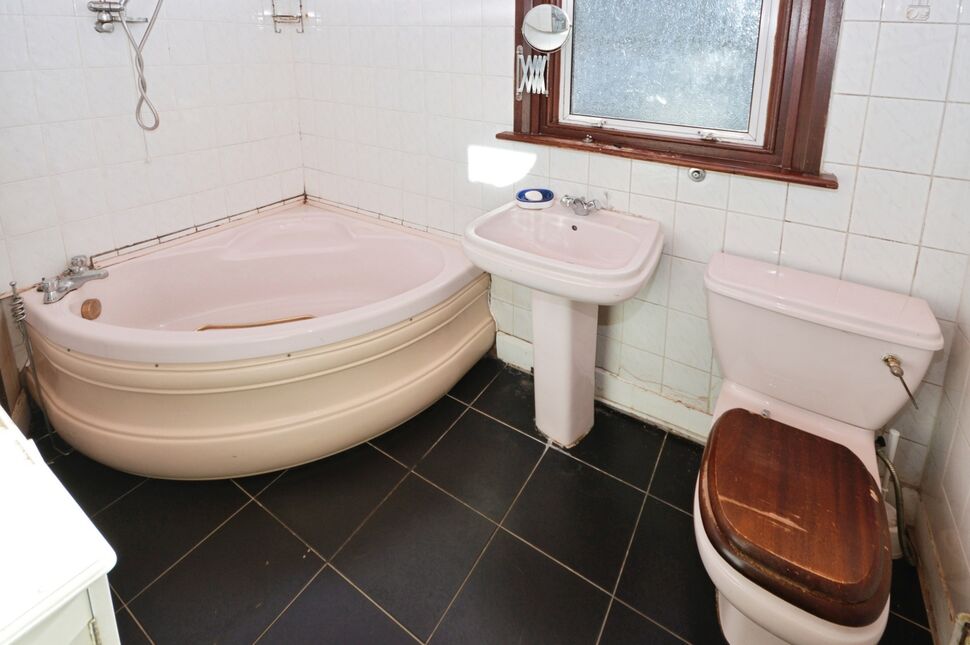 Bathroom WC